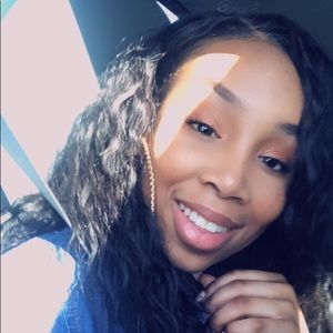 Meet your Posher, Tiffany